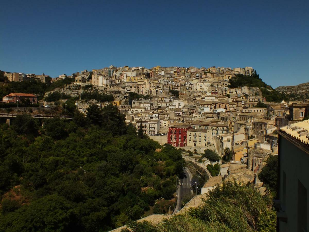 Balate Dimora In Centro Hotel Ragusa Exterior photo